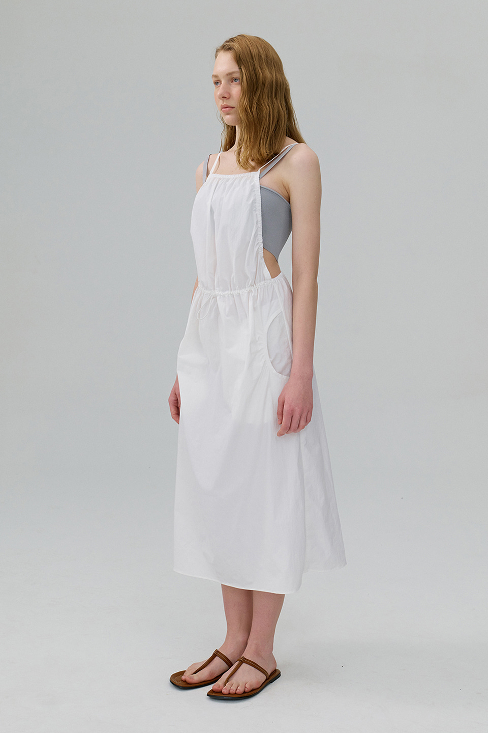 [Outlet] Drawstring Backless Dress_WHITE
